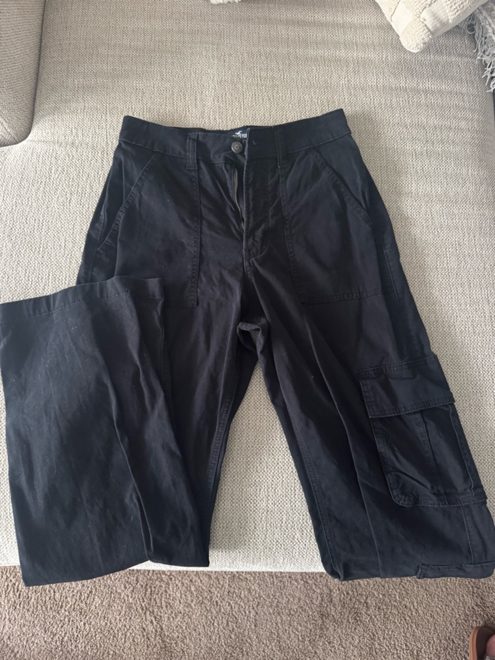 Hollister Black Men's Cargo Pants - Utility Pockets